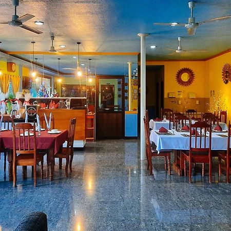 Reddoorz At New Casamila Hotel Palawan بويرتو برينسيسا المظهر الخارجي الصورة