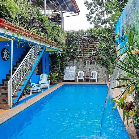 Reddoorz At New Casamila Hotel Palawan بويرتو برينسيسا المظهر الخارجي الصورة